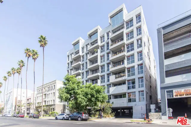 540 S Kenmore Avenue #303, Los Angeles, CA 90020 - #3