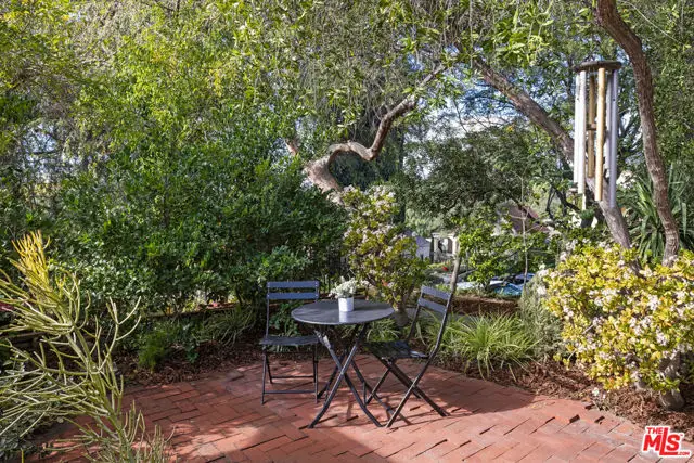 1506 Linda Rosa Avenue, Los Angeles, CA 90041 - #3