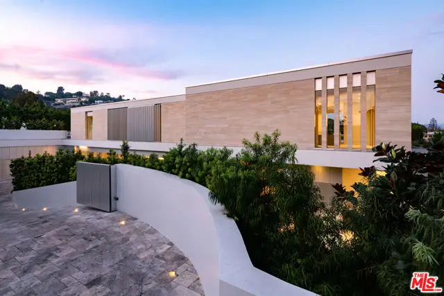 642 Perugia Way, Los Angeles, CA 90077 - #3