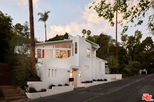 12317 Rochedale Lane, Los Angeles, CA 90049