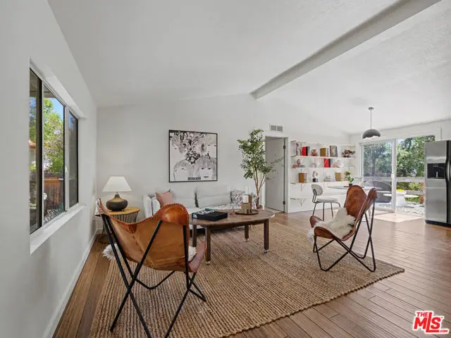 1161 Comanche, Topanga, CA 90290 - #1