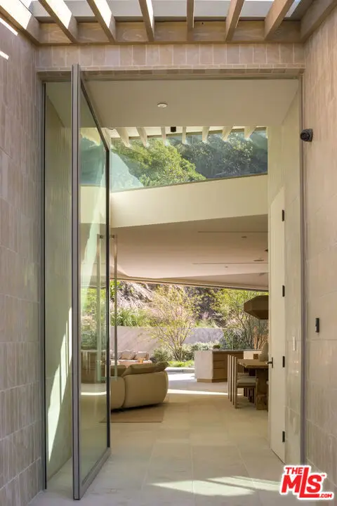 1600 Rising Glen Road, Los Angeles, CA 90069 - #2