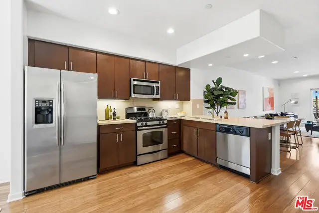 1615 Echo Park Avenue #11, Los Angeles, CA 90026 - #3