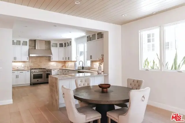 10725 Ashton Avenue #101, Los Angeles, CA 90024 - #2