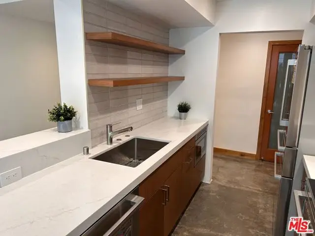 1215 N Olive Drive #210, West Hollywood, CA 90069 - #2