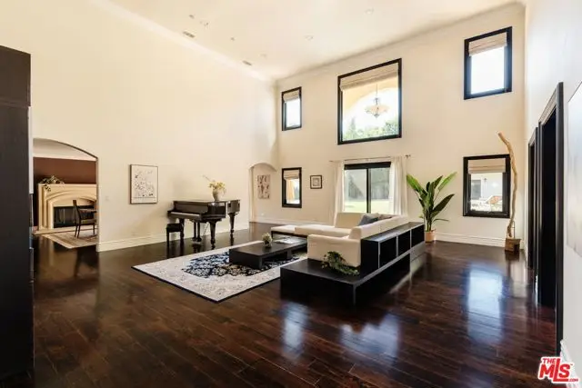 17236 Weddington Street, Encino, CA 91316 - #3