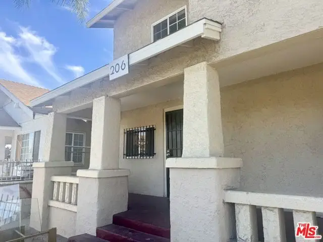 204 W 52nd Place, Los Angeles, CA 90037 - #1