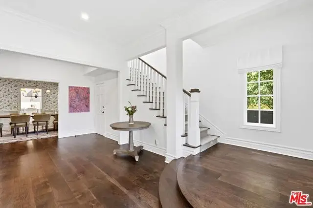 154 S Anita Avenue, Los Angeles, CA 90049 - #3