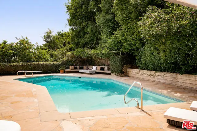 1011 N Hillcrest Road, Beverly Hills, CA 90210 - #3