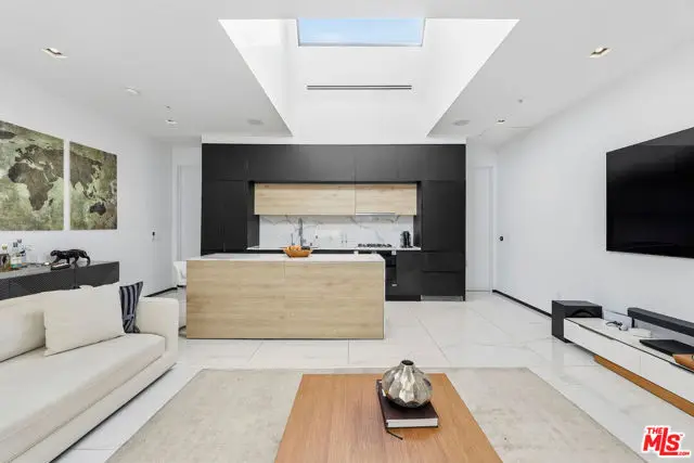 1253 N Sweetzer Avenue #7, West Hollywood, CA 90069 - #1