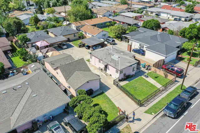 6631 El Selinda Avenue, Bell Gardens, CA 90201 - #2