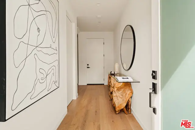 1749 S Marvin Avenue, Los Angeles, CA 90019 - #2