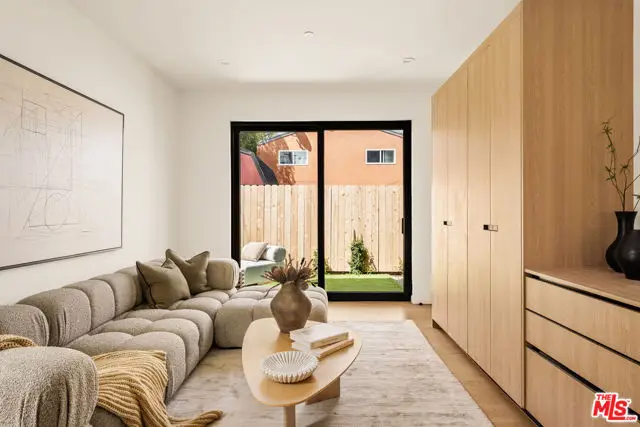 1749 S Marvin Avenue, Los Angeles, CA 90019 - #3