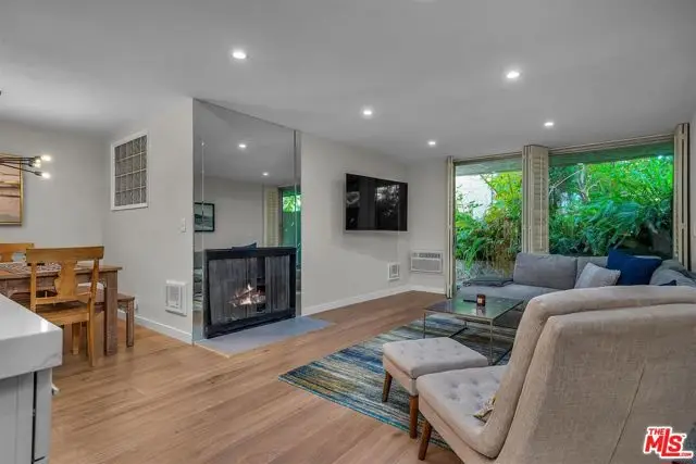 11645 Montana Avenue #107, Los Angeles, CA 90049 - #3