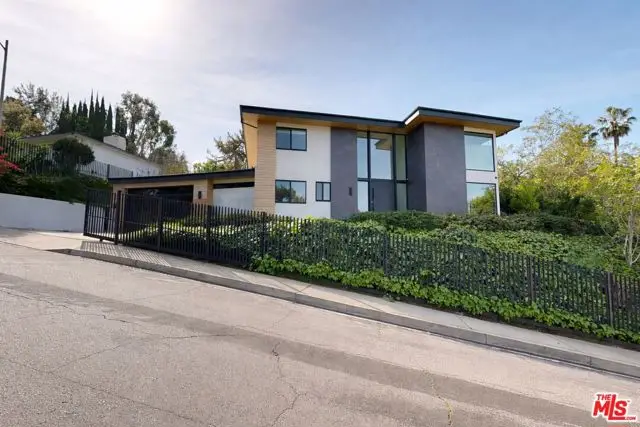 11428 Dona Lola Drive, Studio City, CA 91604 - #3