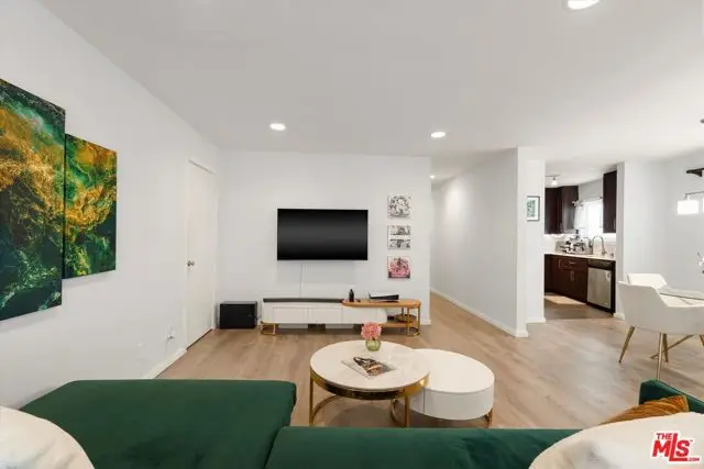 2852 Sawtelle Boulevard #12, Los Angeles, CA 90064 - #3