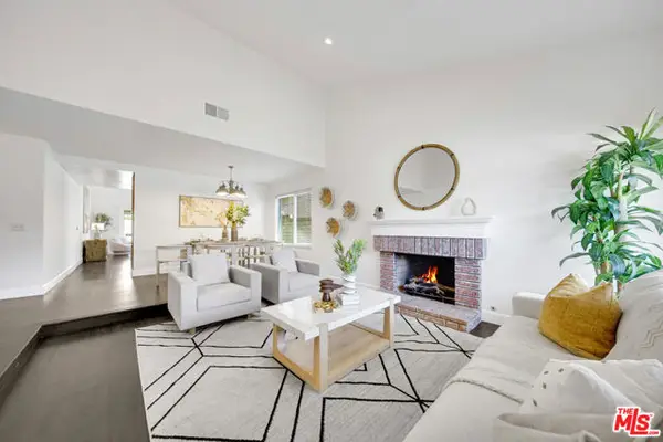 5921 E Avenida Arbol, Anaheim, CA 92807