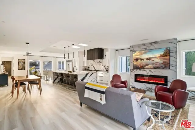 5529 Bradna Drive, Los Angeles, CA 90043 - #3