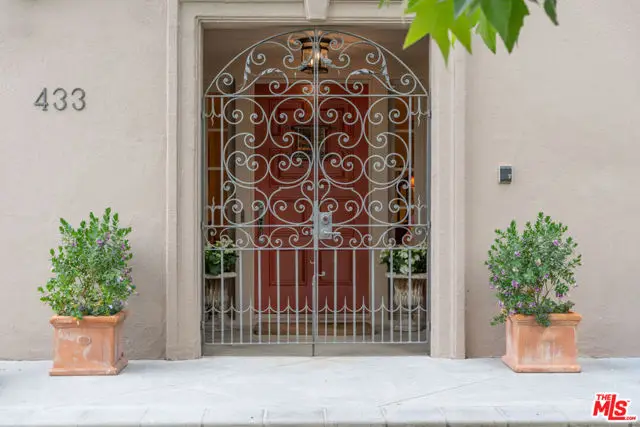 433 S Arden Boulevard, Los Angeles, CA 90020 - #2