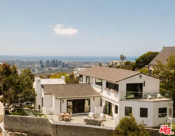 8921 Appian Way, Los Angeles, CA 90046