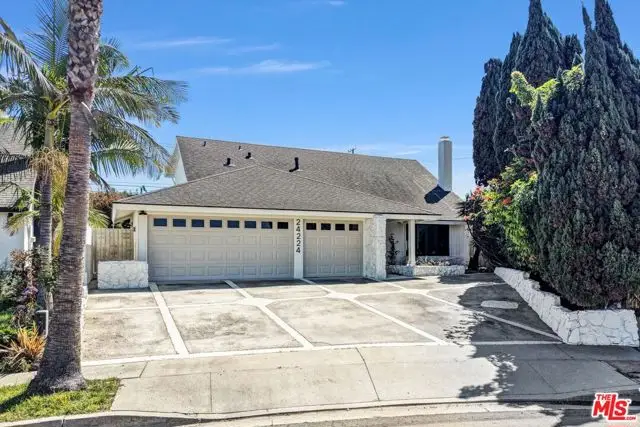24224 Spicewood Lane, Harbor City, CA 90710 - #2