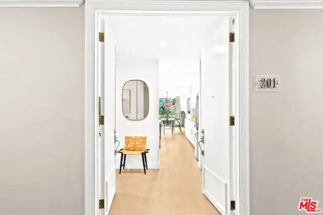 11918 Kiowa Avenue #201, Los Angeles, CA 90049 - #2