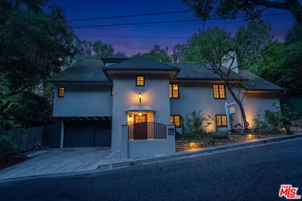 2933 Ledgewood Drive, Los Angeles, CA 90068