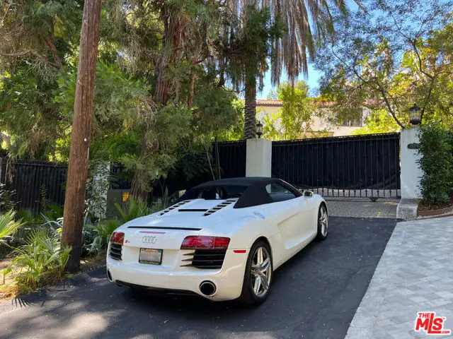 17036 Rancho Street, Encino, CA 91316 - #3