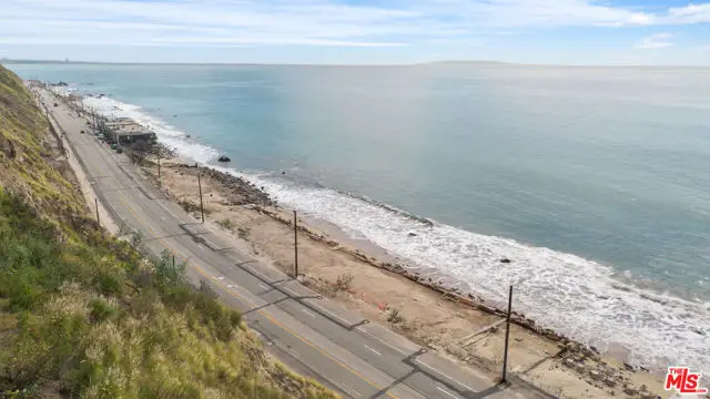 20604 Pacific Coast Highway, Malibu, CA 90265 - #2