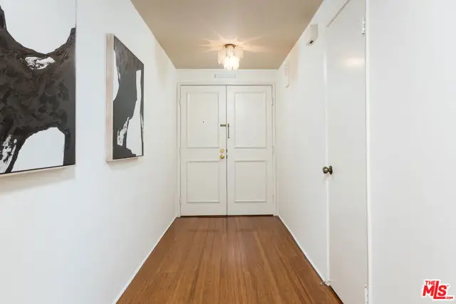 8455 Fountain Avenue #302, West Hollywood, CA 90069 - #2
