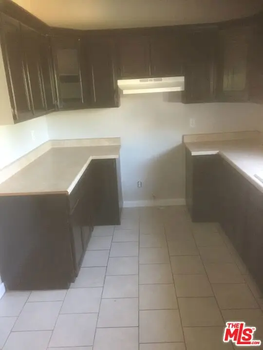 11813 Antwerp Avenue, Los Angeles, CA 90059 - #3