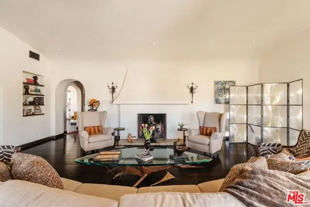 200 S Mansfield Avenue, Los Angeles, CA 90036 - #3