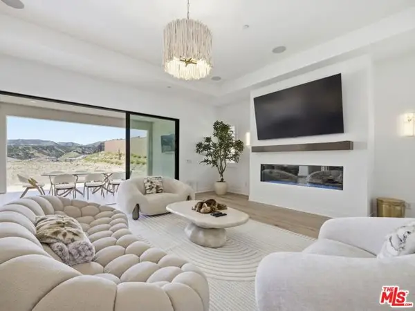 12061 N Northstar Lane, Porter Ranch (los Angeles), CA 91326