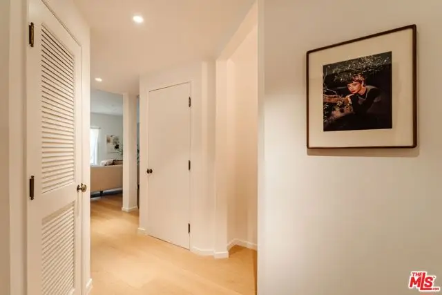 423 Arnaz Drive #203, Los Angeles, CA 90048 - #2