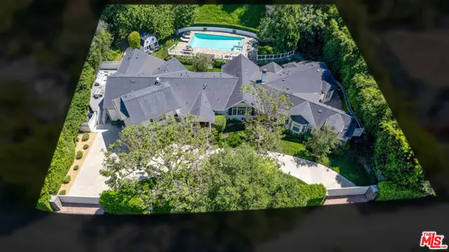 3640 Longridge Avenue, Sherman Oaks, CA 91423 - #2