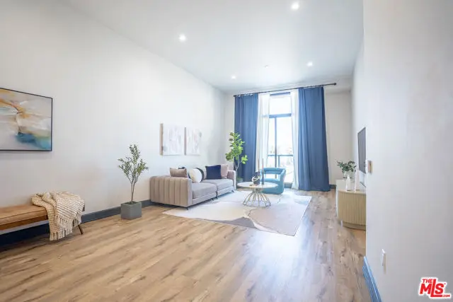 3223 W 6th Street #205, Los Angeles, CA 90020 - #3