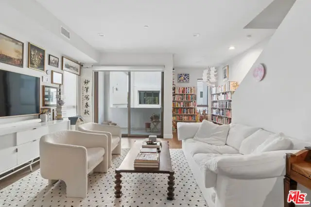 4218 Gentry Avenue, Studio City, CA 91604 - #3