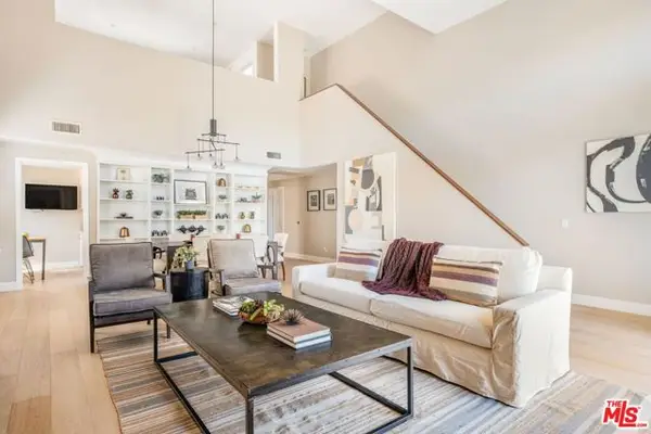 10511 Ashton Avenue #305, Los Angeles, CA 90024
