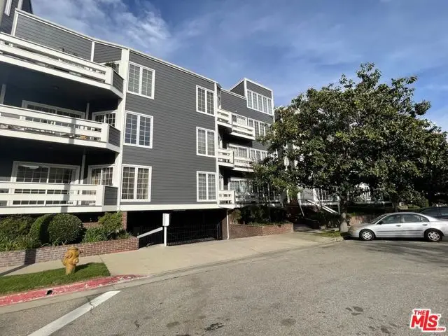 1840 Veteran Avenue #106, Los Angeles, CA 90025 - #2