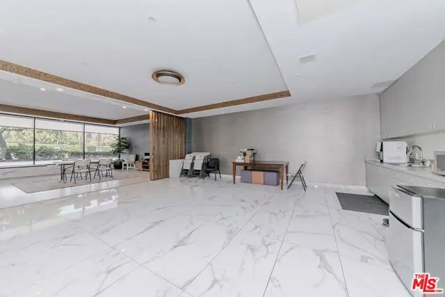 4460 Wilshire Boulevard #705, Los Angeles, CA 90010 - #3