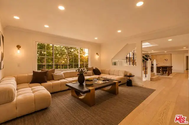 9315 Beverly Crest Drive, Beverly Hills, CA 90210 - #3