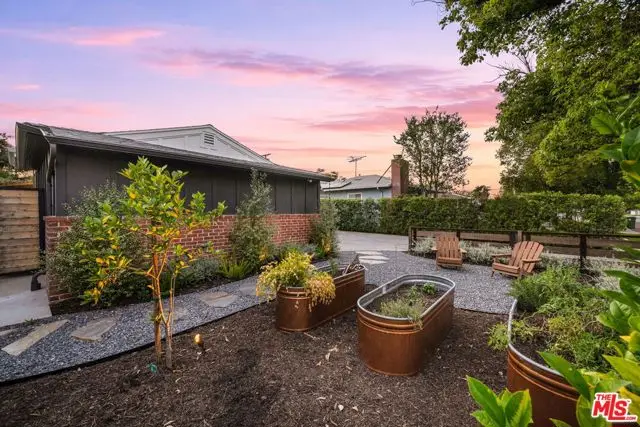 5741 Lemona Avenue, Sherman Oaks, CA 91411 - #2