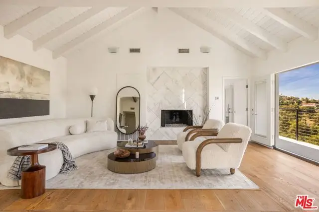 3701 Multiview Drive, Los Angeles, CA 90068 - #1