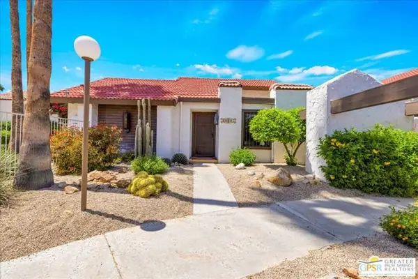 2262 S Linden Way #E, Palm Springs, CA 92264