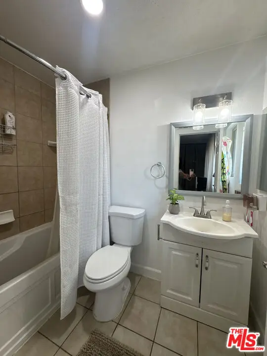 3318 Elm Avenue, Long Beach, CA 90807 - #3