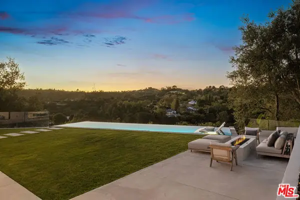 9715 Arby Drive, Beverly Hills, CA 90210