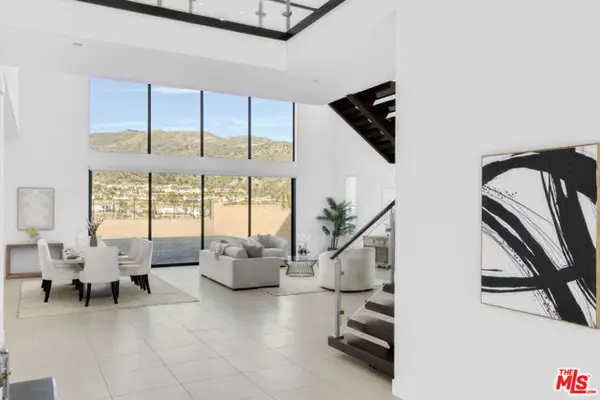 20115 W Galway Lane, Porter Ranch (los Angeles), CA 91326