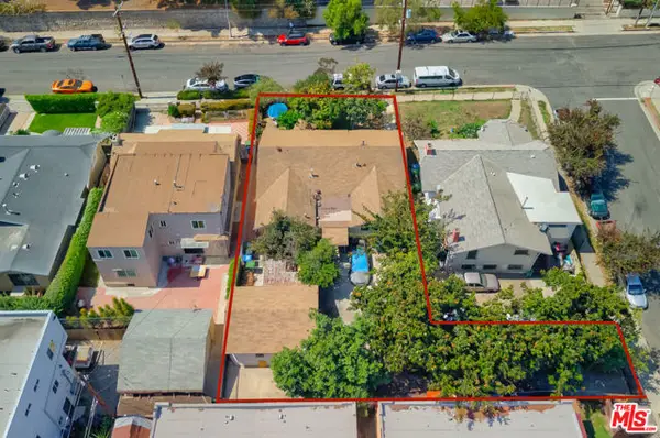2304 S La Salle Avenue, Los Angeles, CA 90018
