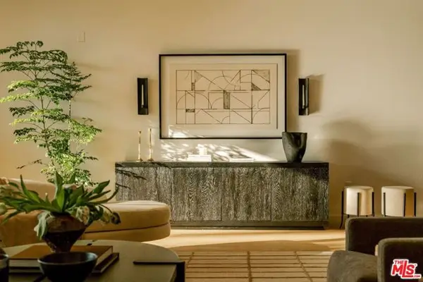 702 N Doheny Drive #TH12, West Hollywood, CA 90069