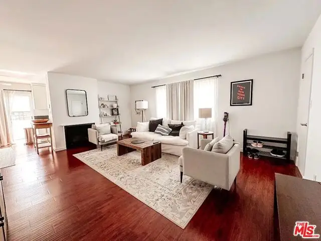 11836 Mayfield Avenue #9, Los Angeles, CA 90049 - #2